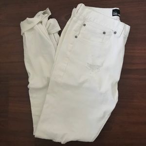 Distressed White RSQ Skinny Jeans (32 x 32)